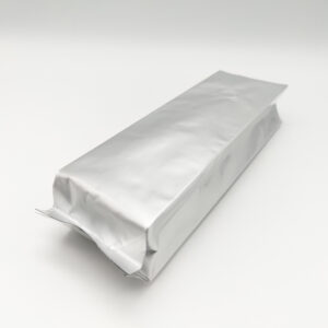 Coffee bag with valve