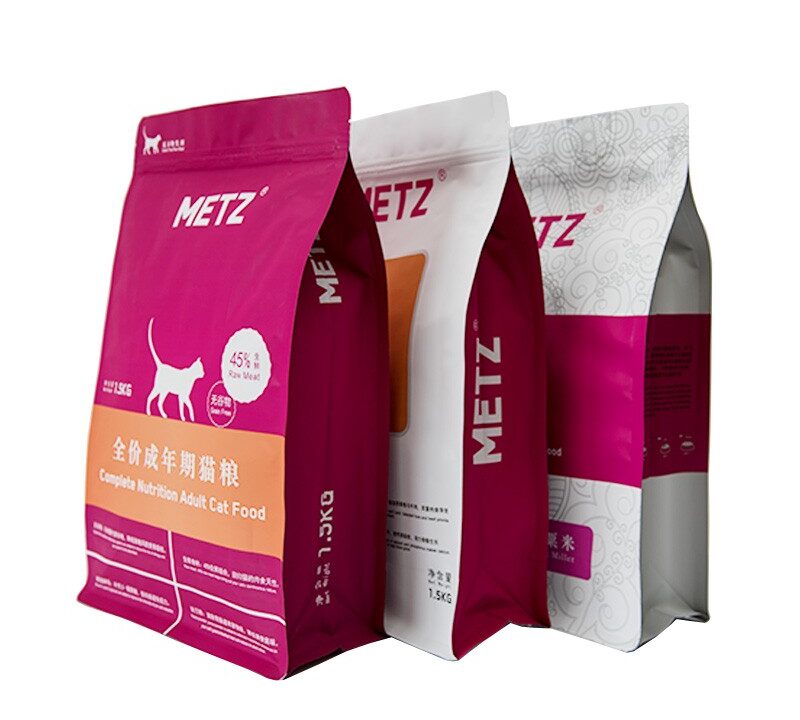 Dog food packaging bag